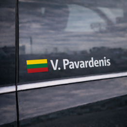 Pavardės lipdukas su Lietuvos trispalve Pavardės lipdukas su Lietuvos trispalve
